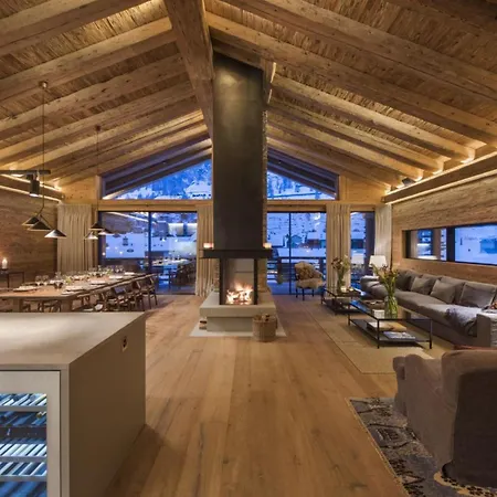 Alpine Luxury Chalet Konk In Switzerland 木屋 *